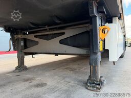 SCHMITZ CARGOBULL Doppelstock Tiefkühler /Telematic/Defrost
