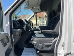 VOLKSWAGEN CRAFTER 2.0 TDI BOTT REGALS. STANDHZG. NAVI PDC