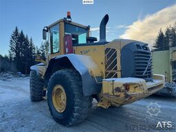 Volvo L110E Wheel Loader with Bucket WATCH VIDEO