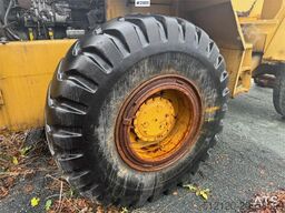 Volvo LM1240 wheel loader with snow bucket WATCH VIDEO