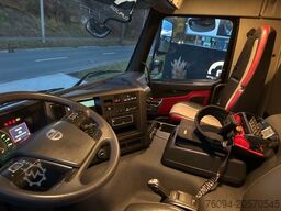 VOLVO FMX 420 8x4 Montagekran 29m + JIB+Seilwinde