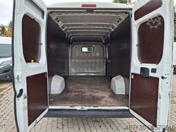 CITROEN Jumper 35 L4H2 Club Heavy BlueHD