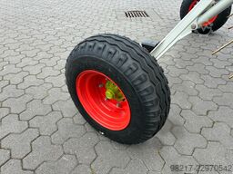 CLAAS Volto 1300 T