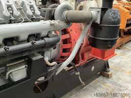 VM V12130I