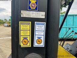 HYSTER S180XL