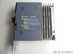 Siemens Sinamics S210 6SL3210-5HB10-4UF0 Umrichter SN:ZVM4XVM009136 0,4kW 240V~-ungebr.-