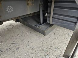 SCANIA P400 mit Orten Schwenkwand und Orten Schwenkwand