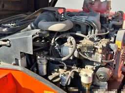 HAMM HD12 VV Tandemwalze mit Streuer