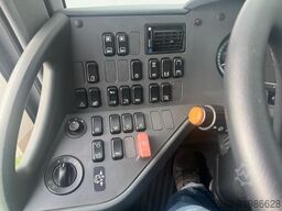 SETRA S 411 HD  Final Edition 300 KW EZ 12/2013
