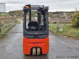 Linde E16C-02 - Triplex-Freihub 5,22m + Seitenschieber
