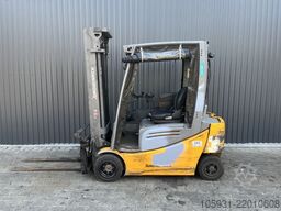 Jungheinrich EFG320