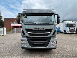 IVECO Pritsche + HIAB HIDUO 228 Kran