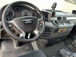 MAN TGX 26.480 6x2 Atlas 145.2 Kran Baustoff / AHK