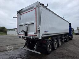 SCHMITZ CARGOBULL 49 cbm Getreidekipper, Kornschieber, Luf, Lift
