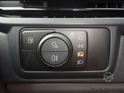 FORD Tourneo Custom 340L1 Sport PHEV AHK Exklusiv ACC