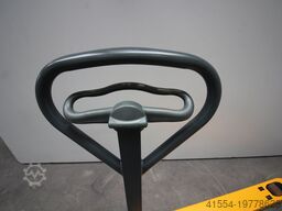 Jungheinrich Handhubwagen AM 22