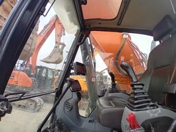 Doosan DX300LC-7