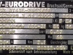 SEW-EURODRIVE SF32 DT63L-2B03/TF