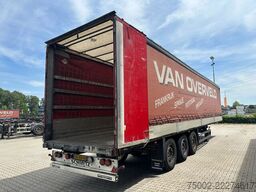 Schmitz Cargobull Bordwände / SAF + Scheibebremsen / 2x Liftachse...