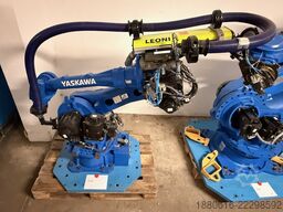 Yaskawa (2x) MH280 II + (1x) MH50 II