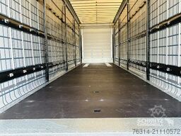 Schmitz Cargobull Curtainsider Mega Getränke