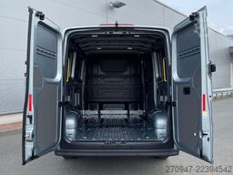 MAN TGE 3.200 L3H2 KASTEN LED NAVI ACC LED STANDHZ