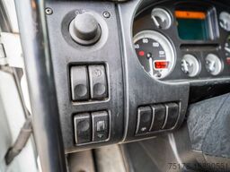 DAF CF 75.310 + THERMO KING