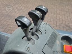 Jungheinrich EFG425K Electric, 2500kg Capacity, Lifting Height