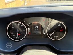 Iveco Daily 40C18 3.0 180PK xtar Koeler 2.6 to...
