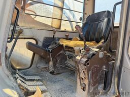 Fiat-Hitachi FH 300 T