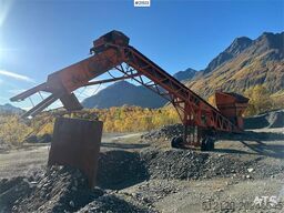 Finlay Hydrascreen screener with feed hopper