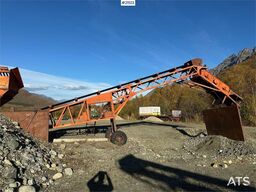 Finlay Hydrascreen screener with feed hopper