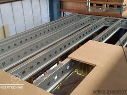 10x25m Lagerbühne , Belastung : 500kg/qm Unterkante: 3,0m , ca. 250qm Systembühne