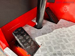 Combilift C4000 / GAS / TRIPLEX / 9300MM /LIKE NEW