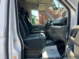 VW CRAFTER 2.0 TDI 9 SITZER AUTOMATIK KLIMAAUTO PDC