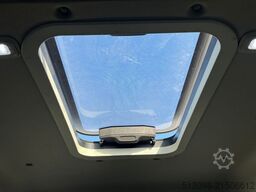 VOLKSWAGEN CRAFTER 17 SITZER ACC LANE ASSIST