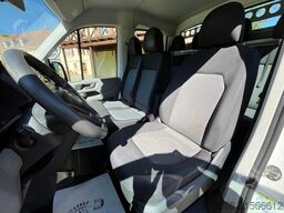 VOLKSWAGEN CRAFTER 17 SITZER ACC LANE ASSIST