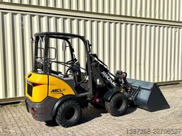 MECALAC MCL2 / Neuwertig / inkl. Schaufel