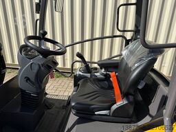MECALAC MCL2 / Neuwertig / inkl. Schaufel