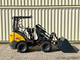 MECALAC MCL2 / Neuwertig / inkl. Schaufel
