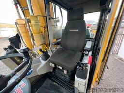 Liebherr A 900 C ZW Litronic / 19.616 h / 2009