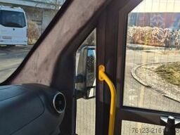 MERCEDES-BENZ Heckniederflur Sprinter 517 / 4 er Bestuhlung