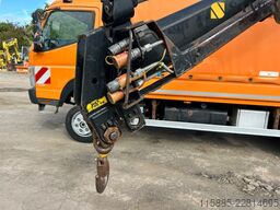 Mitsubishi Fuso Canter 6C18/Kran HIAB/4x4 Allrad