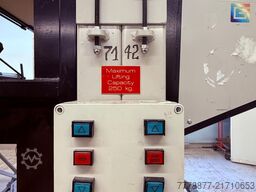 Gerber LS-250-LU Loader