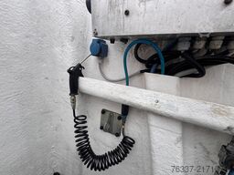 Renault D12 Steiger  France Elevateur 192 CPM