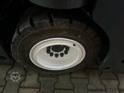 Combilift C2500 /perfect /compact/Only 4819 hours