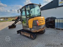 VOLVO EC27