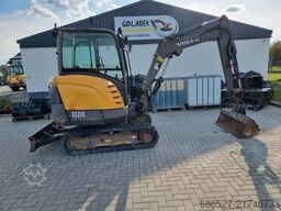VOLVO EC27