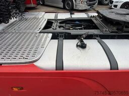 DAF XF 480 * SUPER SPACE CAP * STANDKLIMA * 2 X TANK