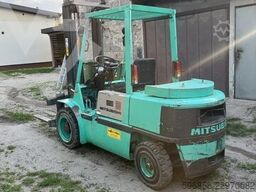 Mitsubishi FD35A